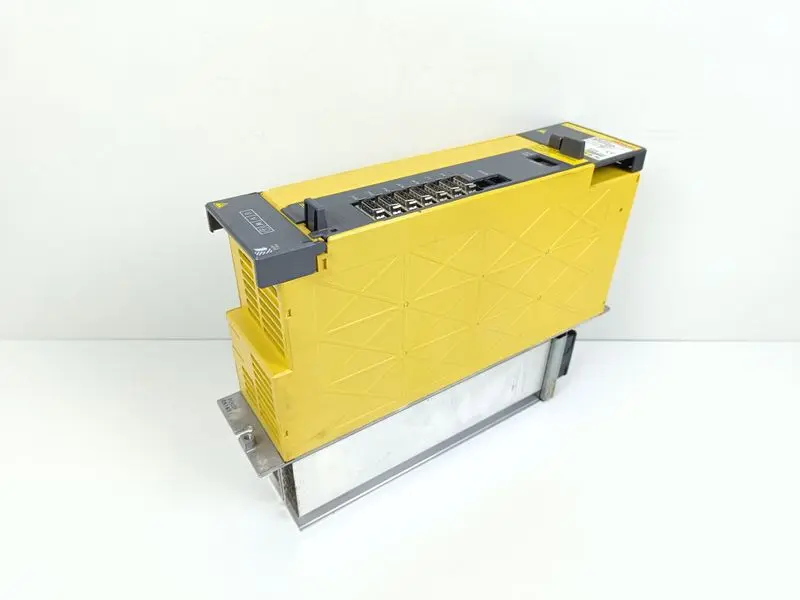 Produktfoto 1 von Fanuc Servo Amplifier A06B-6122-H011#H570 Version D a iSV 13.2kW TOP ZUSTAND