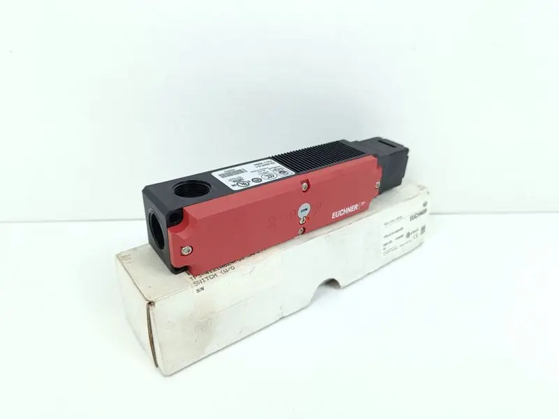 Produktfoto 1 von EUCHNER TP3-4121A024M EN60947-5-1 UNUSED + OVP