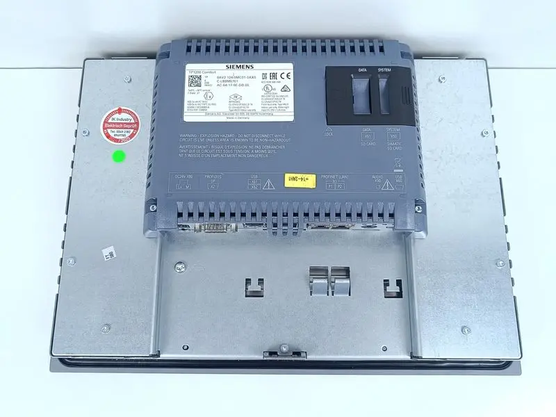 Produktfoto 1 von Siemens TP1200 Comfort 6AV2 124-0MC01-0AX0 F-State: 27 TESTED & NEUWERTIG