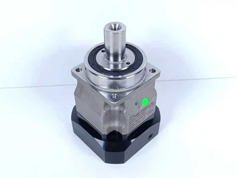Produktfoto 1 von APEX DYNAMICS Getriebe AF075-S2-P1 Ratio: 010:1 NEUWERTIG