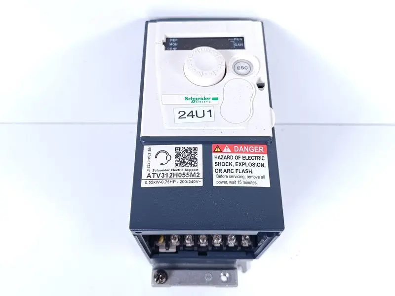 Produktfoto 1 von Schneider Electric Altivar ATV312H055M2 230V 0,55kW 0,75HP TESTED & NEUWERTIG