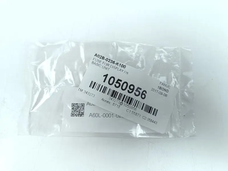 Produktfoto 1 von Fanuc A02B-0236-K100 Fuse for Display / iS UNUSED