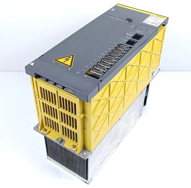 Produktfoto 1 von Fanuc Servo Amplifier Module A06B-6092-H245 A06B-6092-H245#H500 TOP ZUSTAND