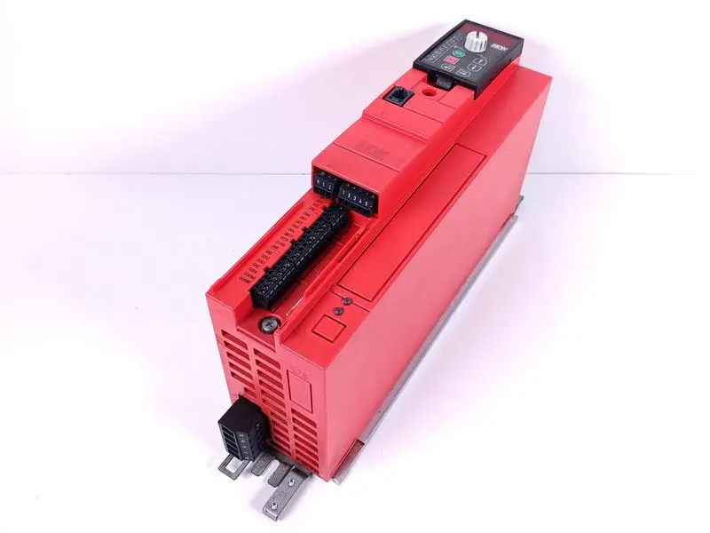 Produktfoto 1 von SEW MC07B0022-5A3-4-00 + FIO11B Movitrac B 400V 2,2kW 5,5A TESTED & TOP ZUSTAND