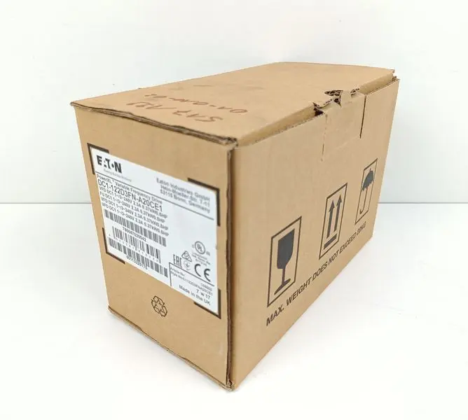 Produktfoto 1 von EATON Power XL DC1-122D3FN-A20CE1 240V 2,3A 0,37kW 0,5HP UNUSED & OVP