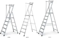 Produktfoto 1 von 42444 Alu-Plattformleiter ZAP Neo S 7 Stufen