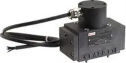 Produktfoto 1 von R900921236 Servowegeventil 4WSE2ED10-5X/45B9ET315K31EV