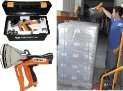 Produktfoto 1 von 13575 Schrumpfpistole 45-76 kW im Kunststoffkoffer -RIPACK-