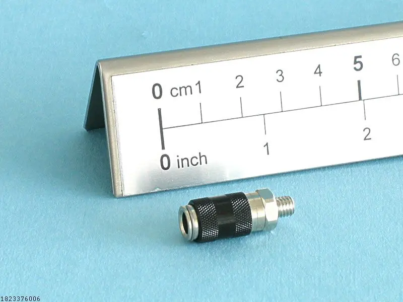 Produktfoto 1 von Kupplungsdose 1-M5 CUZN VNI