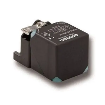 Produktfoto 1 von Omron Näherungssensor, Gewinderohr PnP 8 mm, IP67
