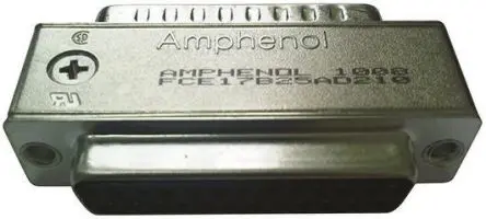 Amphenol Communications Solutions Sub-D Adapter 15-Wege D-Sub Stecker Stecker D-Sub 15-polig Buchse Buchse