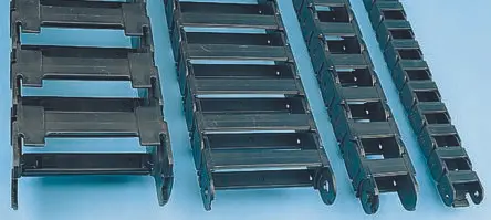 Produktfoto 1 von Igus e-chain Schwarz, 73mm x 35 mm Igumid G, Länge 1 m 100 mm