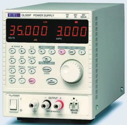 Produktfoto 1 von Aim-TTi Digital 1 Linear 35V IEC 320 Labornetzgerät 5 A 105 W, DKD/DAkkS-kalibriert