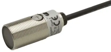 Omron E3F Zylindrisch Optischer Sensor, Deutliche Objekterkennung, PnP Ausgang, Vorverdrahtet
