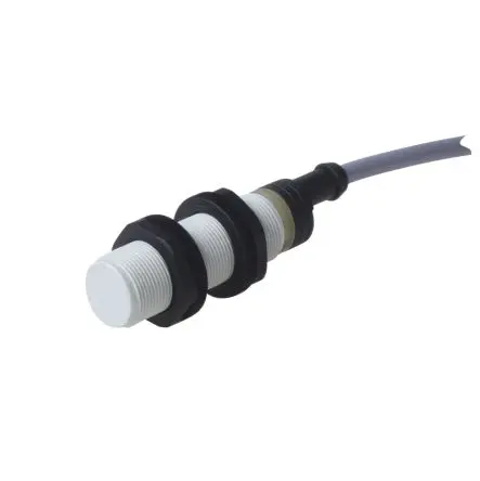Produktfoto 1 von Carlo Gavazzi EI18 M18 Induktiver Näherungssensor, Gewinderohr PnP / 200mA 5 mm, IP67 40 V dc