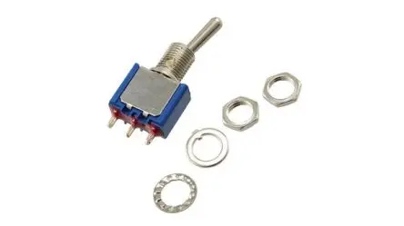Produktfoto 1 von APEM Panel Kippschalter 1P, Ein-Aus-Ein, 125 V ac, 6A, Lötöse