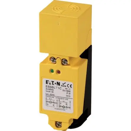 Produktfoto 1 von Eaton E55 Induktiver Näherungssensor, Rechteckig 2-adrig / 400mA 20 mm, IP67 250 V ac 24 V dc