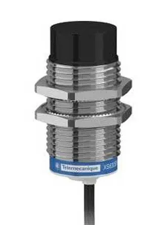 Produktfoto 1 von Telemecanique Sensors XS M30 Induktiver Näherungssensor, Gewinderohr PnP / 200mA 30 mm, IP69K, IP67, IP65 58 V dc