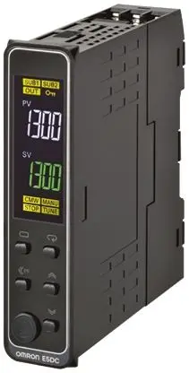 Omron E5DC PID Temperaturregler DIN-Hutschiene 4, 2 x Spannung Ausgang 240V ac/dc Ein-Aus