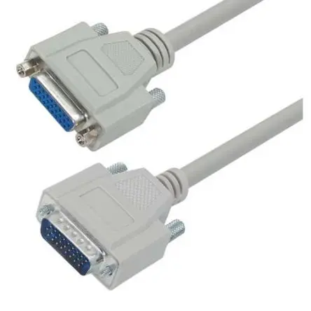 Produktfoto 1 von L-Com Kabel assembliert / D-Sub, 15-polig Stecker / D-Sub, 26-polig Buchse, 5 ft Polyvinylchlorid, Hellgrau, RoHS,