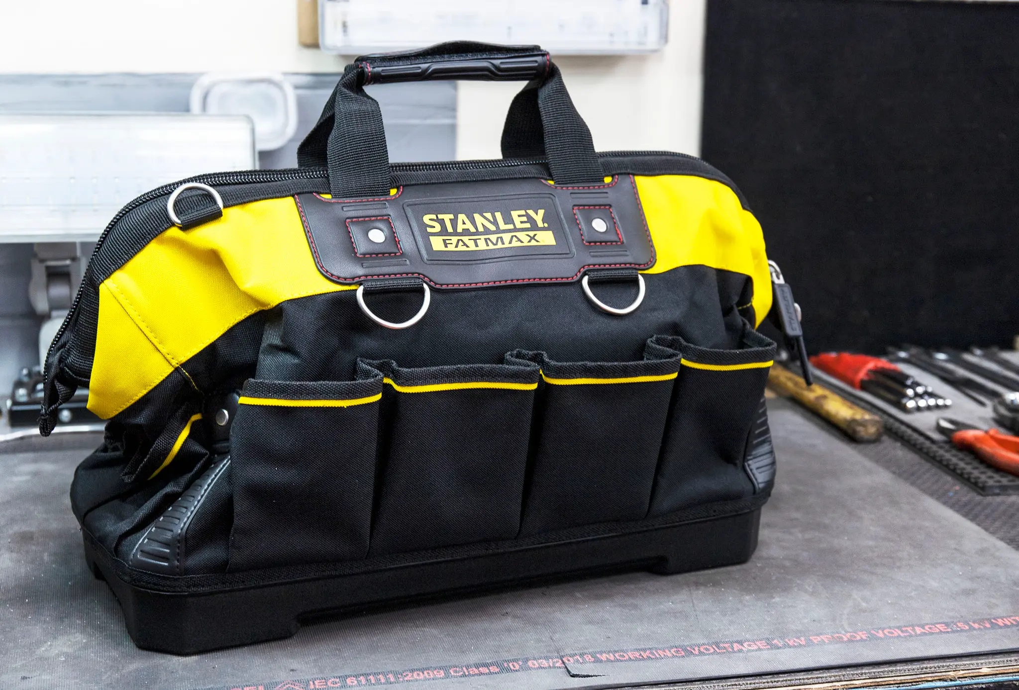 Produktfoto 1 von Stanley FatMax Gewebe Schlaufen Werkzeugtasche mit Reißverschluss, 280 mm x 460 mm x 230 mm Schultergurt