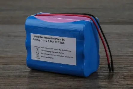 Produktfoto 1 von RS PRO Li-Ion Akkupack, 6-Zellen 11.1 V / 5.2 Ah