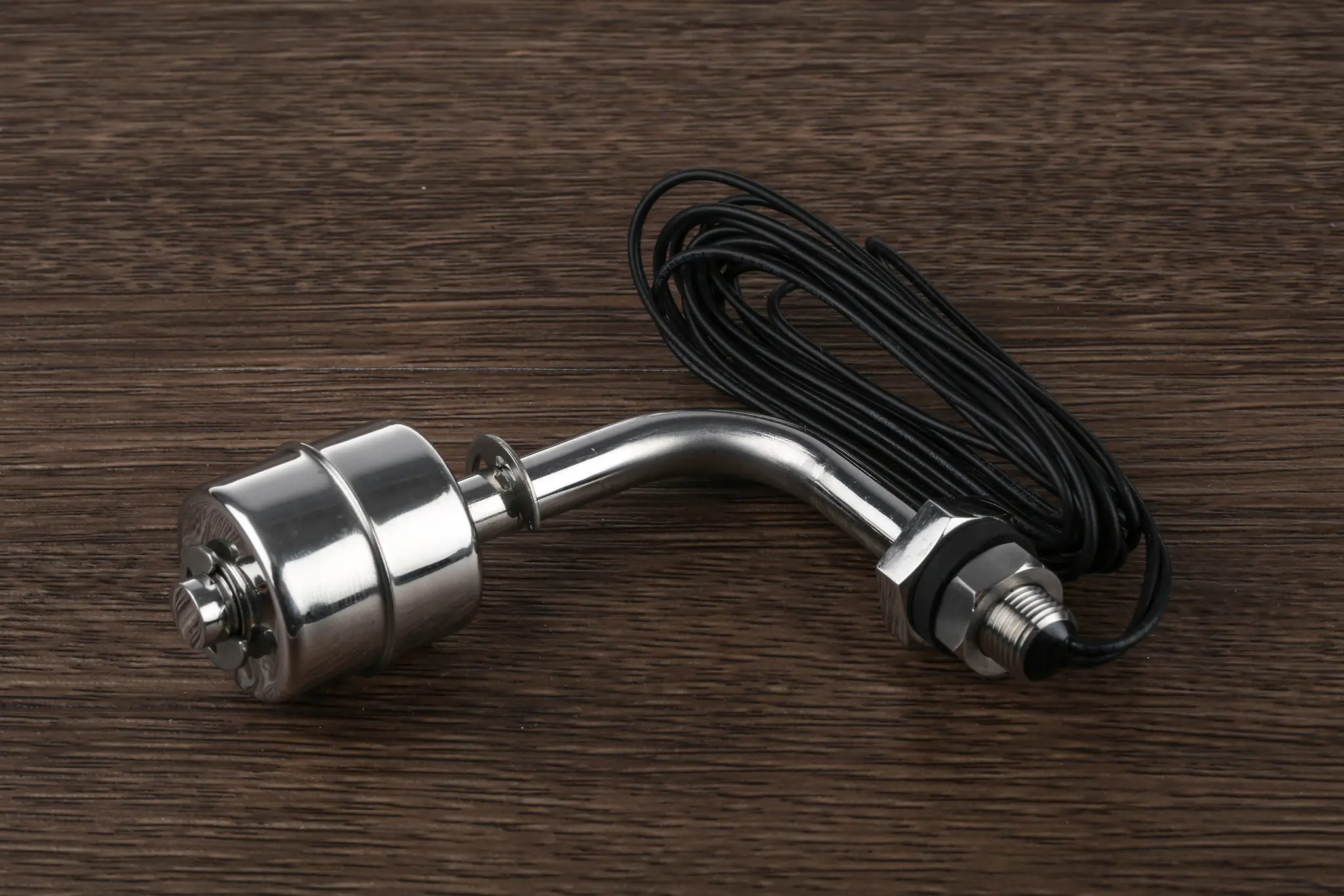 Produktfoto 1 von RS PRO CSSF24 Schwimmerschalter Horizontal 300 V dc, Direkt belastbar, -10 °C 300 V ac → 120 °C, mit 300 mm Leitung