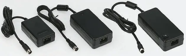 Produktfoto 1 von OEP SPU65 2-Kanal Steckernetzteil, 90 → 264V ac, 5 V dc, 12V dc / 3A, IEC 320-C14 Anschluss