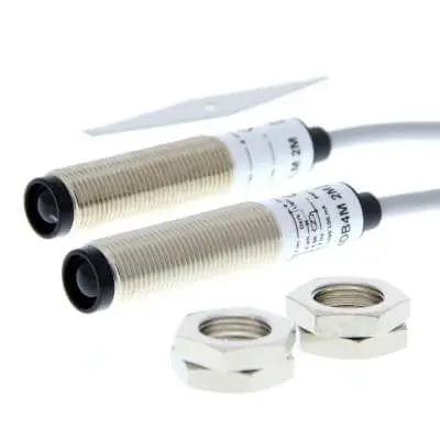Produktfoto 1 von Omron E3H2 Zylindrisch Optischer Sensor, Durchgangsstrahl, PnP Ausgang, Vorverdrahtet