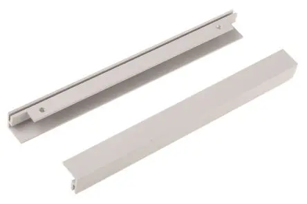 Produktfoto 1 von RS PRO Aluminium Frontblendenkit 4 U