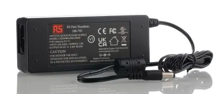 Produktfoto 1 von RS PRO 60 W LH60 1 AC/DC-Adapter 2.1 x 5.5 x 11 mm Mittenkontakt positiv C14 2.5 A Schaltnetzteile, 24V dc