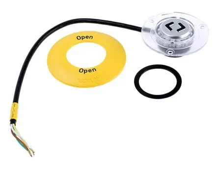Produktfoto 1 von EAO 56 Druckschalter Gelb Beleuchtet Tastend Panel Ø 62.5 mm, SPST / 200mA 137 V dc 137 V ac, IP65, IP67