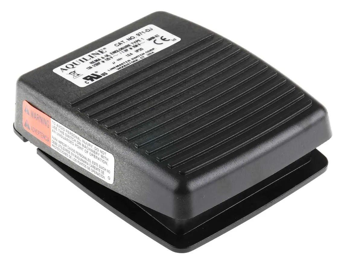 Produktfoto 1 von RS PRO Fußschalter Rastend, 1-poliger Schließer, 12 A @ 250 V AC Polymer 250V, IP 20