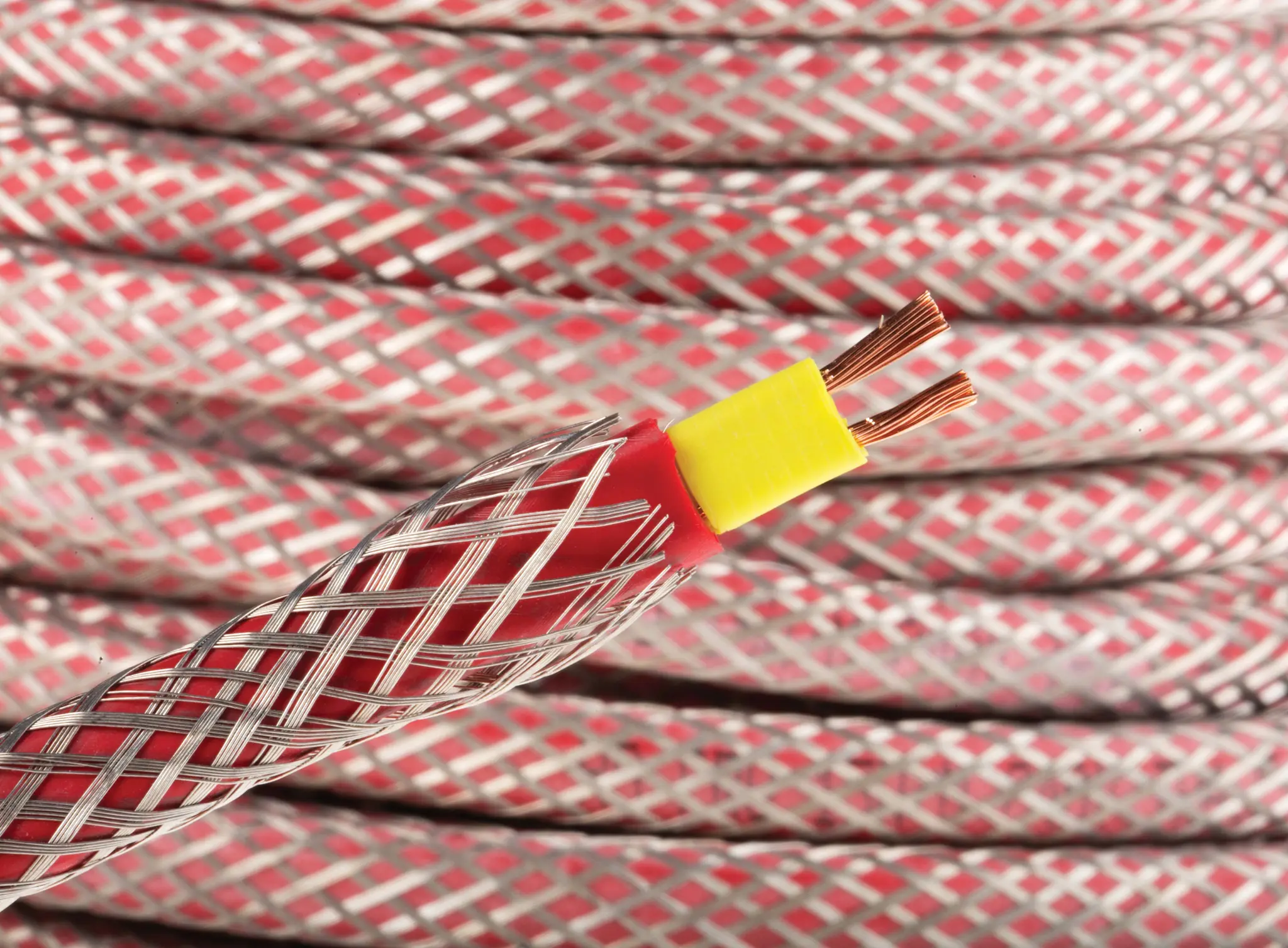 Produktfoto 1 von RS PRO Rohrbegleitheizung, Parallelschaltung, Konstante Leistung, 20 m, 240 V ac -60 °C 200 °C