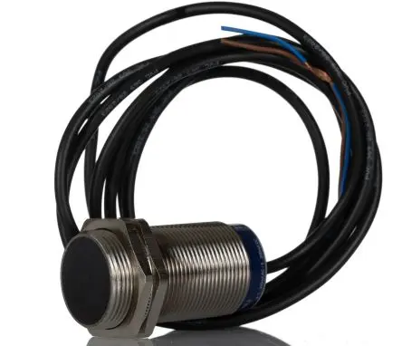Produktfoto 1 von Telemecanique Sensors XS M30 Induktiver Näherungssensor, Gewinderohr 2-adrig / 200mA, 300 mA 15 mm, IP69K 264 V ac 264 V
