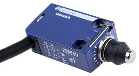 Produktfoto 1 von Telemecanique Sensors OsiSense XC Endschalter, Stößel 1 Schließer/1 Öffner, IP66, IP67, IP68, Zinkgusslegierung 240V ac