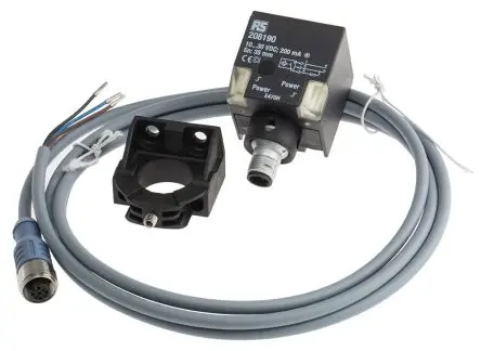 Produktfoto 1 von RS PRO Induktiver Näherungssensor, Kubisch PnP / 200mA 35 mm, IP68 30 V dc