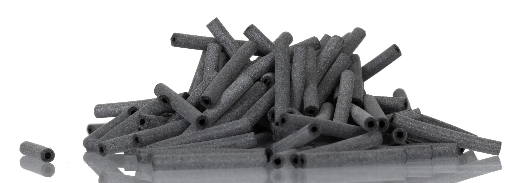 Produktfoto 1 von HellermannTyton Kabelschlauch Schwarz Chloroprene für Kabel-Ø 1.2mm bis 2.4mm, Länge 20mm Dehnbar