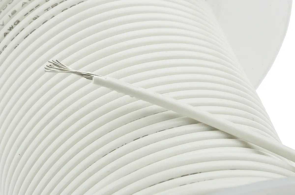 Alpha Wire 3055 Schaltdraht, 18 AWG 30 m Weiß Ø 2.01 mm 16 Litzen Polyvinylchlorid