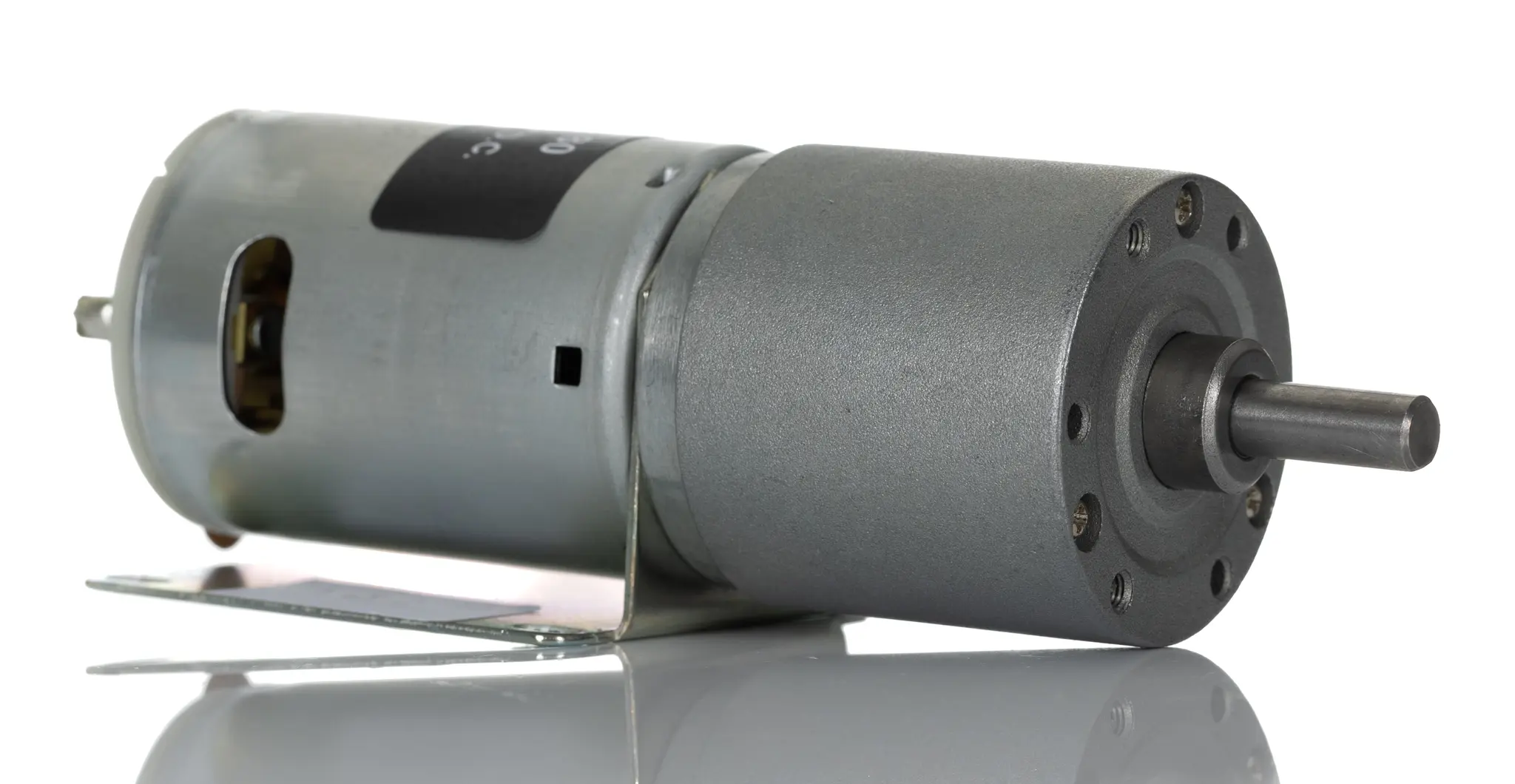 Produktfoto 1 von RS PRO 970D Bürsten-Getriebemotor DC-Getriebemotor bis 59 Ncm 750:1, 15V dc, 4.5 V dc / 19.8 W, 19U/min, Wellen-Ø 6 mm,