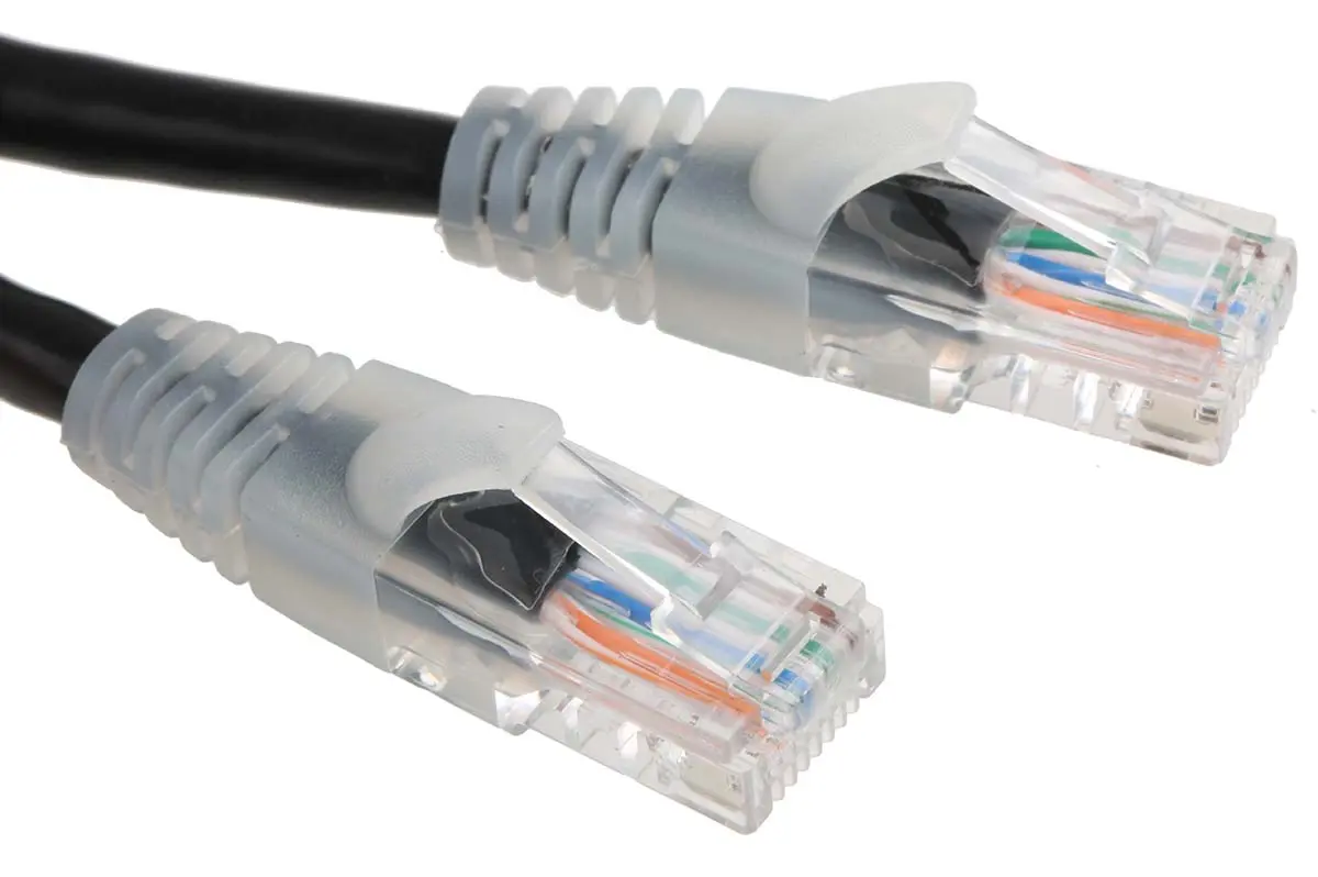 Produktfoto 1 von RS PRO Cat5e Ethernet-Kabel, 10 m, Schwarz, A RJ45 Stecker, B RJ45 Stecker Ungeschirmt, Polyvinylchlorid