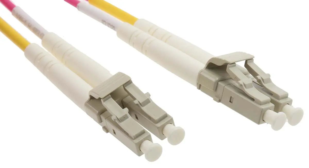 Produktfoto 1 von RS PRO LWL-Kabel 10 m, Raucharm halogenfrei Violett, Aqua 900 μm