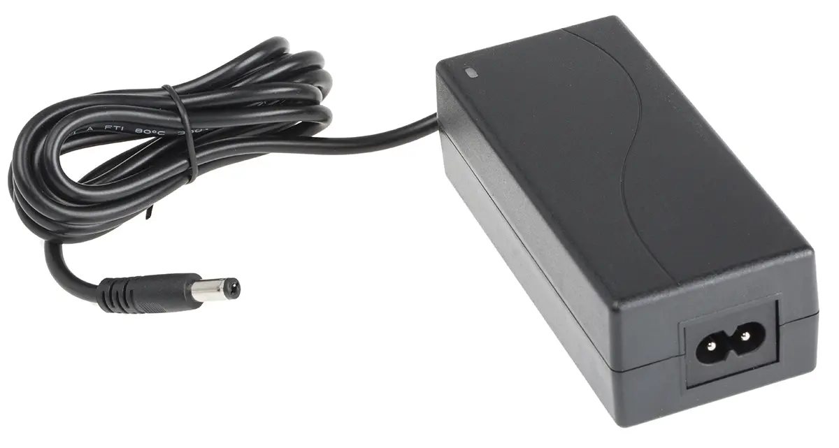 Produktfoto 1 von RS PRO Steckernetzteil 48W, 90 → 264V, 12V dc / 4A , IEC 320-C8 Anschluss