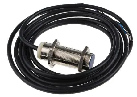 Telemecanique Sensors XS M18 Induktiver Näherungssensor, Gewinderohr PnP / 200mA 5 mm, IP67, IP65 24 V dc