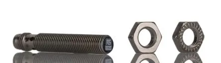 Produktfoto 1 von RS PRO Kapazitiver Näherungssensor 10 mm, Kubisch / 200mA PnP, IP67 1000 V ac 30 V dc