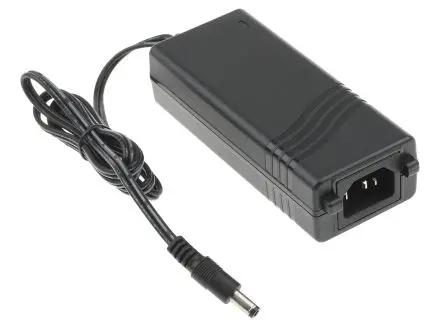 Produktfoto 1 von XP Power 45 W AKM45 1 AC/DC-Adapter Ausgangsstecker, Klinkenstecker, Mitte positiv – rechtwinklig IEC 320 C8 2 A