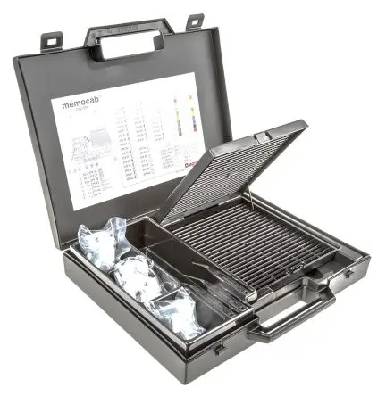 Produktfoto 1 von Legrand Memocab 1 Kabelmarkierer Set 1 Spenderplatine, 20 Etikettenhalter (4 - 16 mm), 1 Auszieher, 50 Etikettenhalter