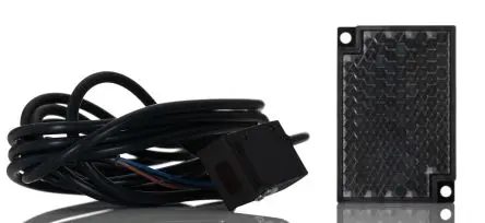 Produktfoto 1 von Omron E3S Kubisch Optischer Sensor, Reflektierend, PnP Ausgang, Vorverdrahtet