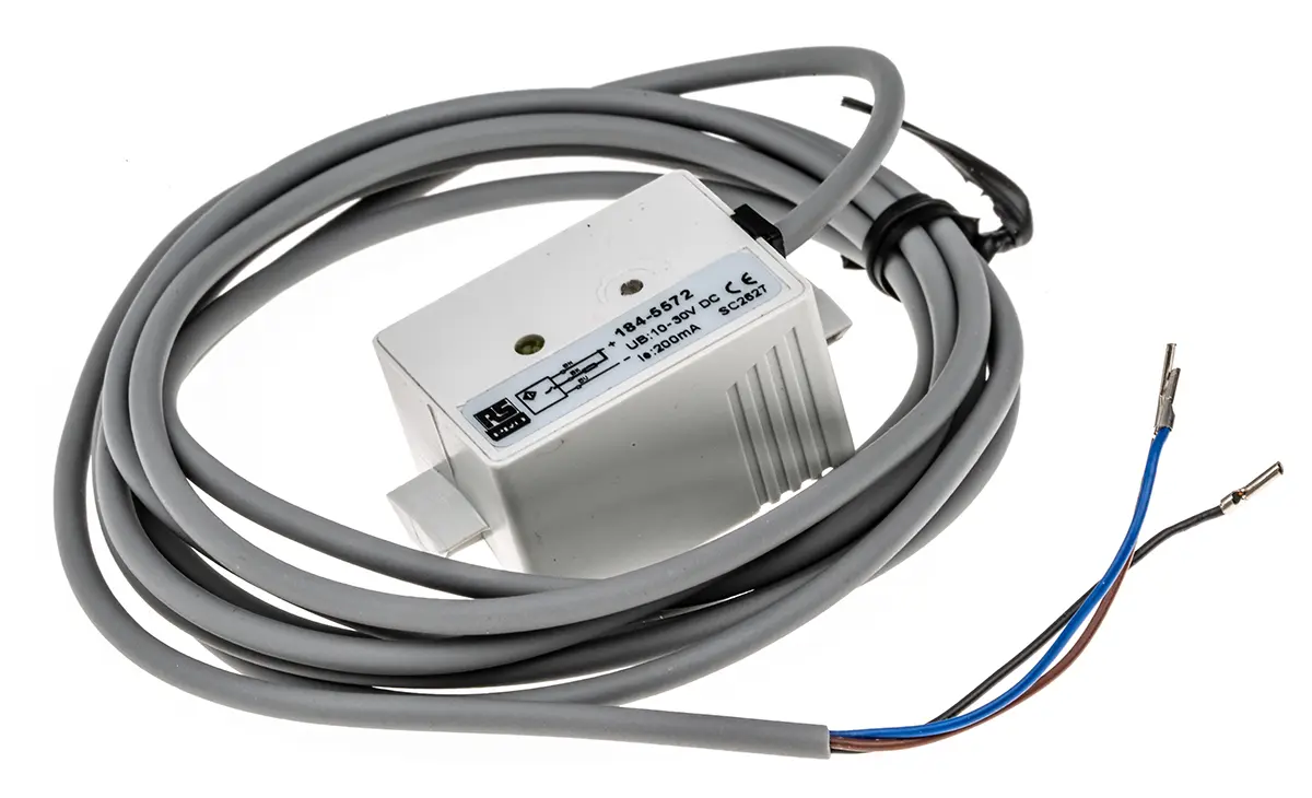 Produktfoto 1 von RS PRO Näherungssensor Kapazitiv, Kubisch 13 mm NPN 10 → 30 V dc / 200 mA NO, IP67