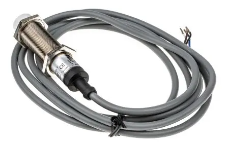 Produktfoto 1 von RS PRO 5599 M18 Kapazitiver Näherungssensor 8 mm, Gewinderohr / 200mA NPN, IP67 30 V dc